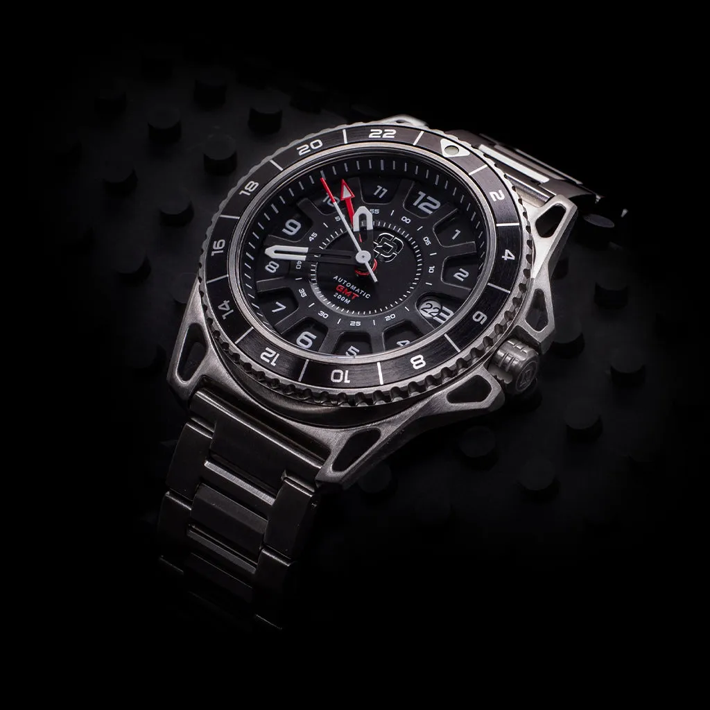 GMT-01 - AUTOMATIC GMT WATCH WITH METAL BRACELET