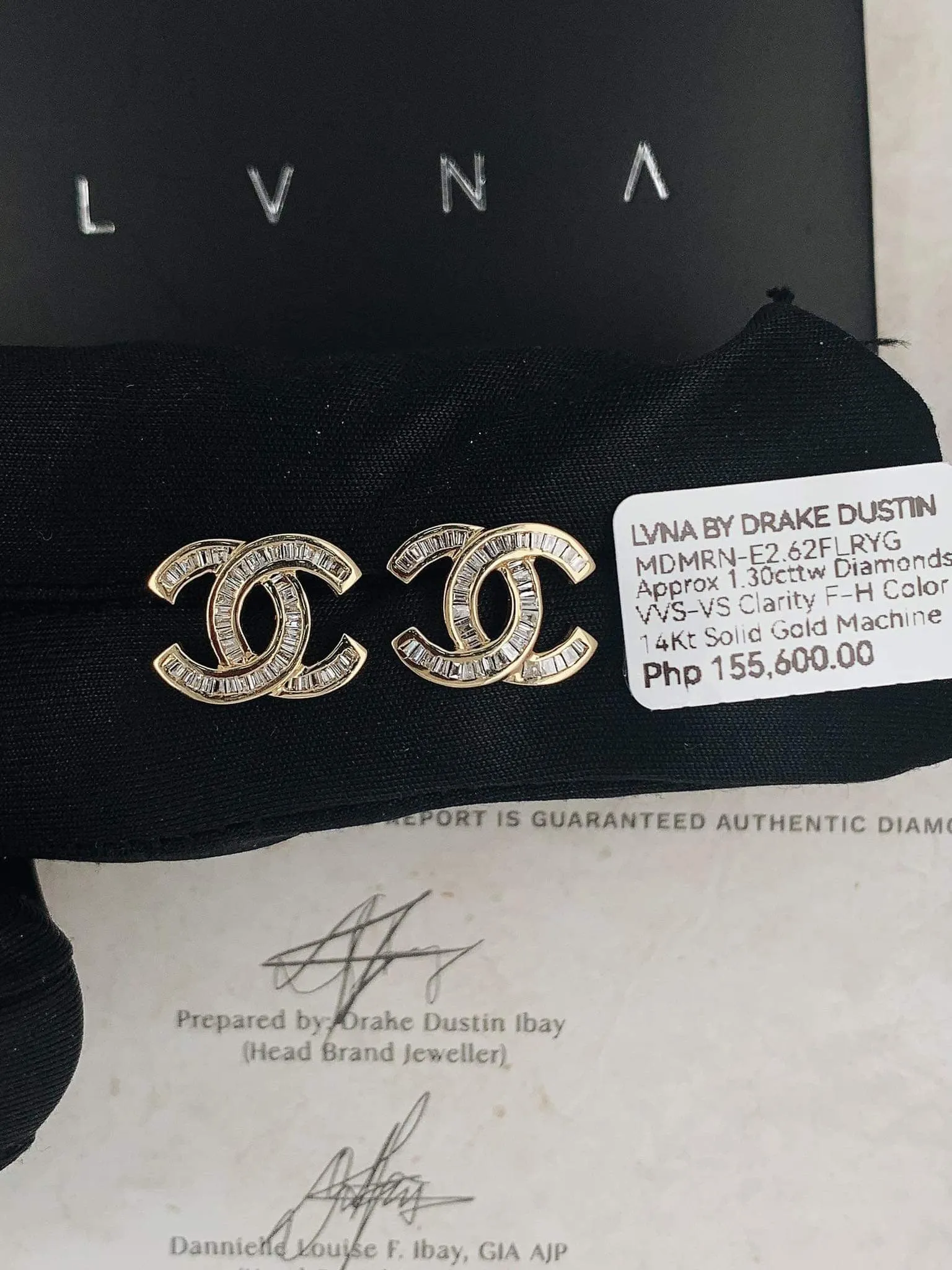 #LVNA2024 | Golden C Shape Diamond Earrings 14kt