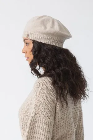 Merino Beret in Almond White